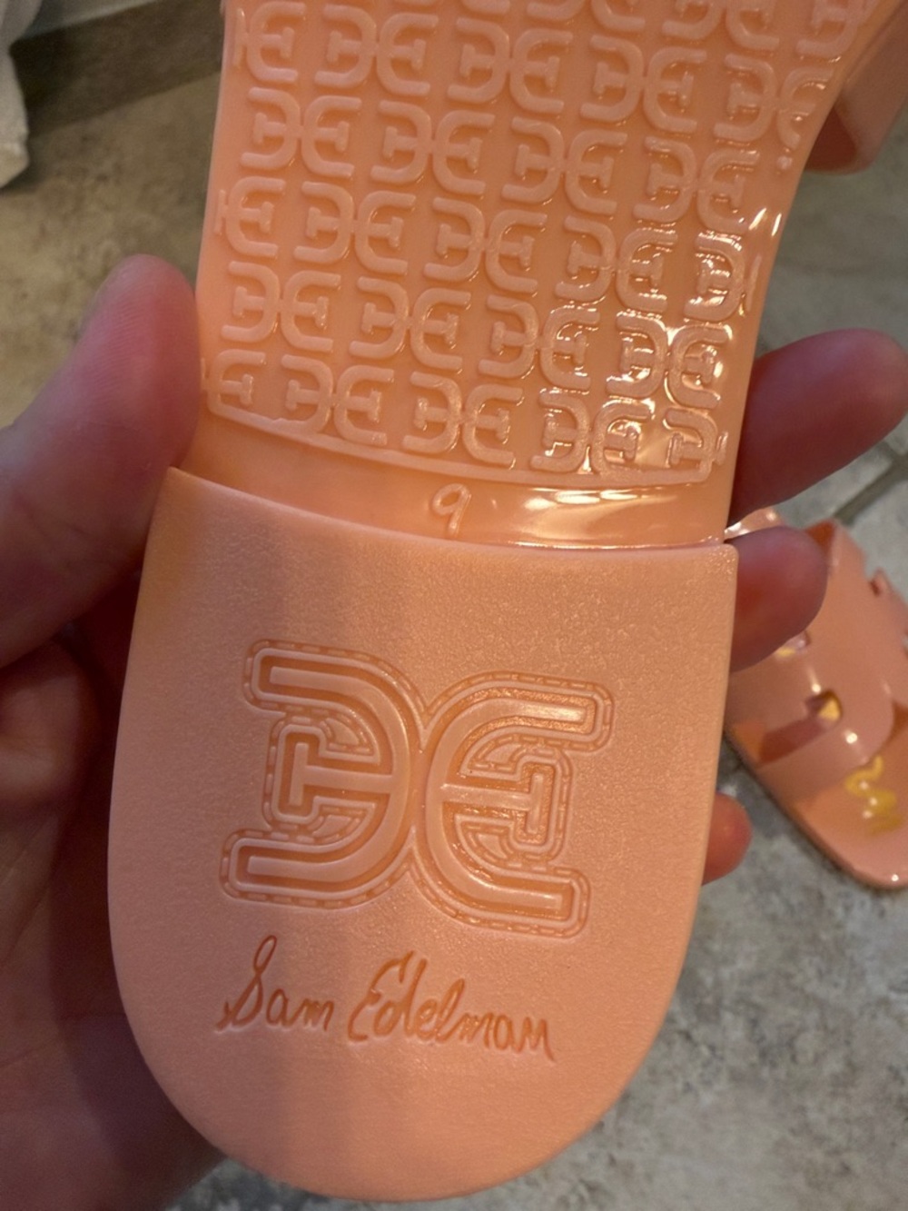 Sam Edelman Glossy Peach Slide Mules - Picture 4 of 5